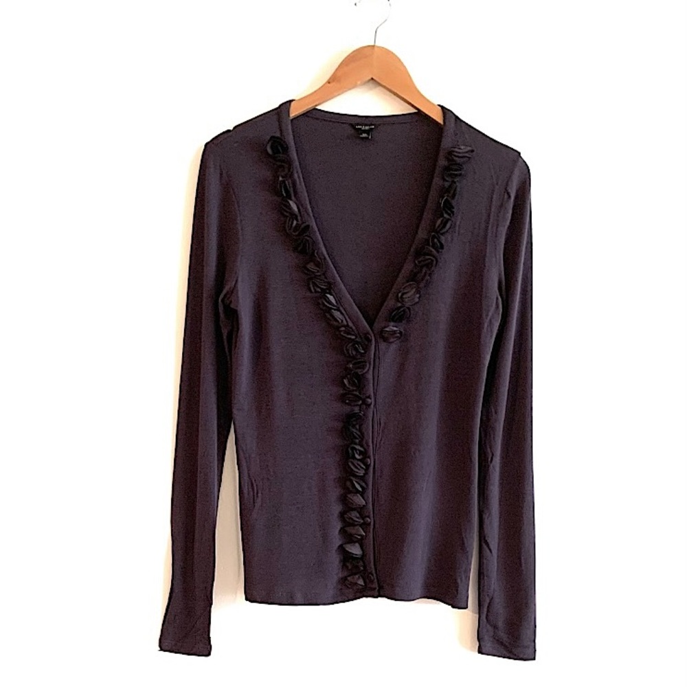 ANN TAYLOR - Lightweight Decoration Cardigan!